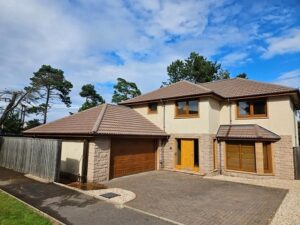 10 Peterkin Place, Lossiemouth IV31 6FG