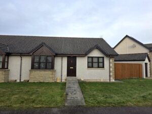 8 Knockomie Rise, Forres IV36 2HG