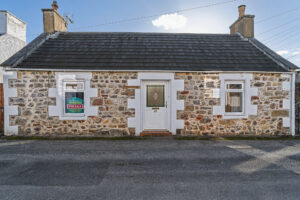 Innes Cottage, 17 Maxwell Street, Fochabers IV32 7DE